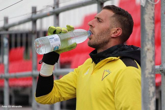 El Mirandés no cuenta con Limones y el Recreativo se frota las manos