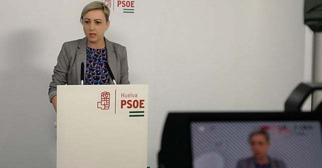 El PSOE lamenta «el maltrato» de la Junta en educación y sospecha de «datos falsos»