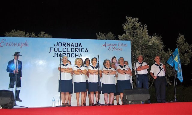 Encinasola sigue presumiendo de folklore popular
