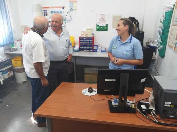 El SAS refuerza su personal en Huelva con 1.573 profesionales más en verano