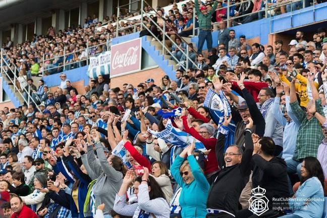 El Recreativo ya tiene la tercera afición más numerosa de toda la Segunda División B