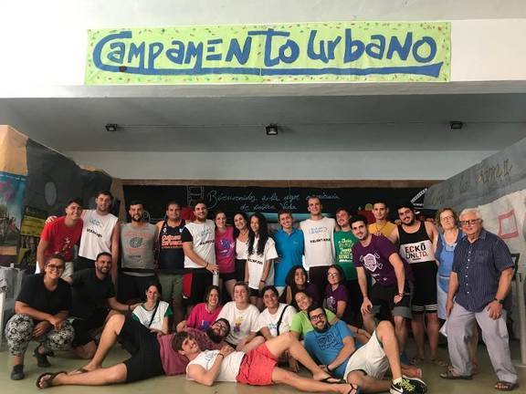 La Fundación Cepsa y Nuevo Horizonte, juntos en el Campamento Urbano de Pérez Cubillas