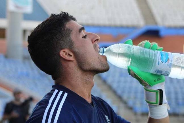 Álex Lázaro: “Voy a estar en el Recreativo hasta el final de mi contrato”