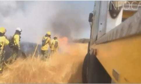 El Infoca y el Consorcio intervienen en un incendio de pastos en Villablanca