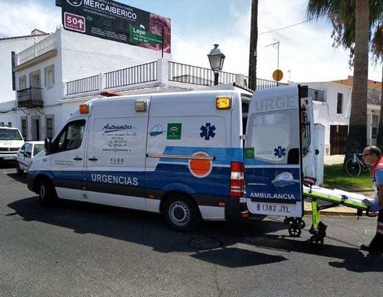Un ciclista, herido en Lepe en un accidente de tráfico ocurrido en el casco urbano