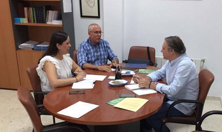 UATAE-Andalucía y el Ayuntamiento de Cumbres Mayores abordan acciones formativas para autónomos