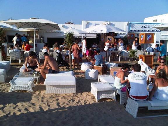El ‘Veroño’ amplía la temporada y los beneficios de los 70 chiringuitos de Huelva