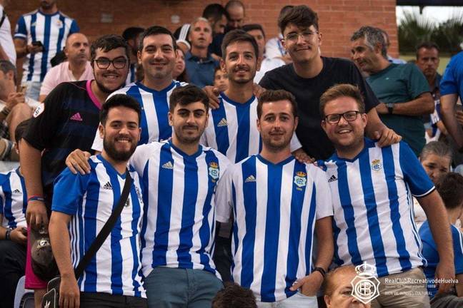 El Mérida habilita una taquilla especial para los hinchas del Recreativo