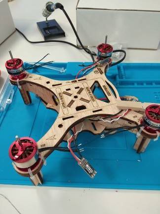 Los Guadalinfo de Cumbres Mayores e Hinojales se especializan en formación en drones