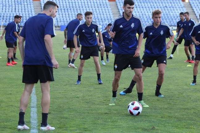 El Recreativo vuelve al trabajo con el césped como preocupación