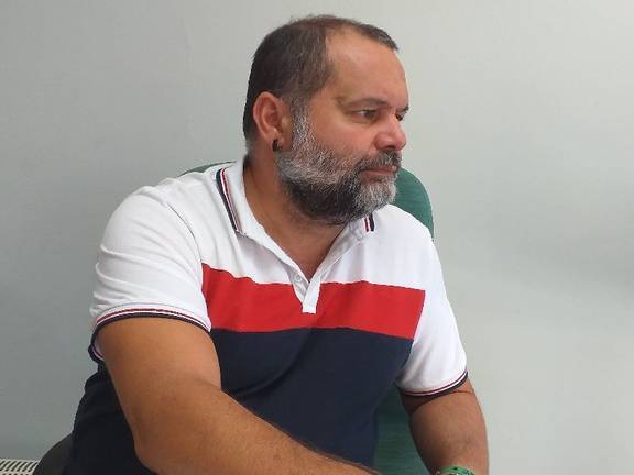 IU lamenta que el PSOE “traicione a la izquierda y ponga en peligro las medidas para que Huelva avance”