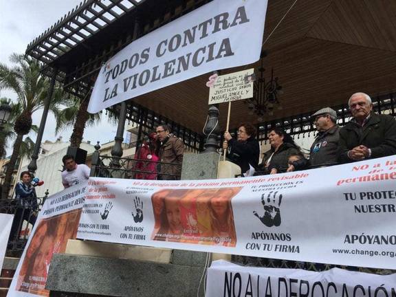 Familia de víctimas del doble crimen de Almonte agradece el nombramiento de hijos predilectos