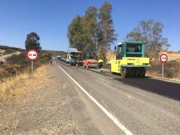 Diputación destina 370.000 euros al arreglo de la carretera que une la N-435 con Valdelamusa