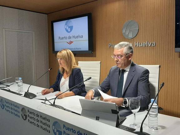 El Puerto mueve 23,2 millones de toneladas hasta agosto y experimenta un alza del 10,7%