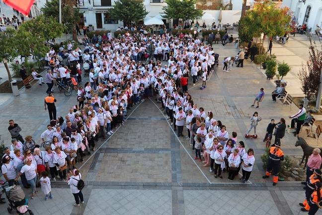 Moguer se suma al Día contra el Cáncer de Mama con un taller y una marcha solidaria