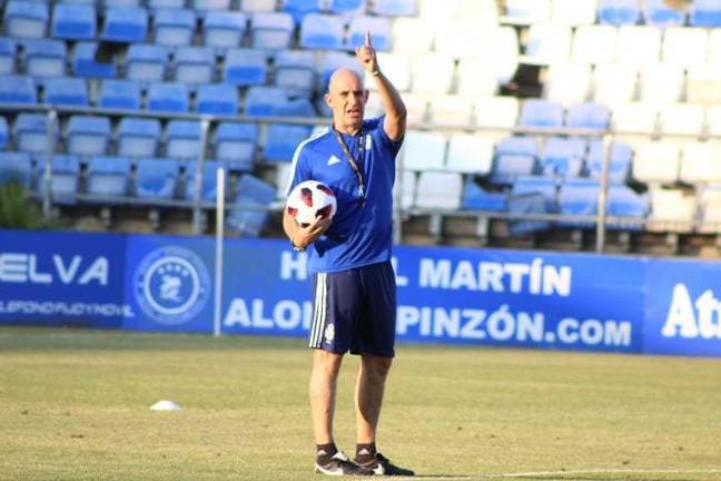 Monteagudo: “Su portero ha evitado tres goles y el nuestro ni la ha tocado”