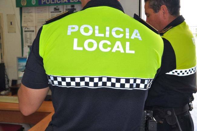 El Ayuntamiento convocará 20 plazas de Policía Local y Bomberos en la capital