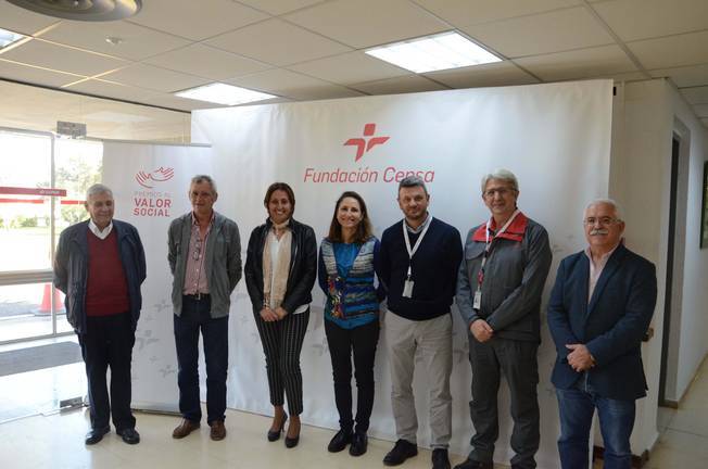 Cepsa reconoce la labor social de 5 entidades onubenses