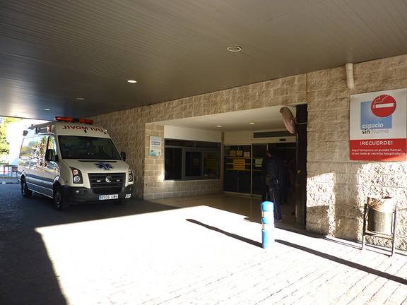 Agreden a un vigilante de seguridad en las Urgencias del Juan Ramón