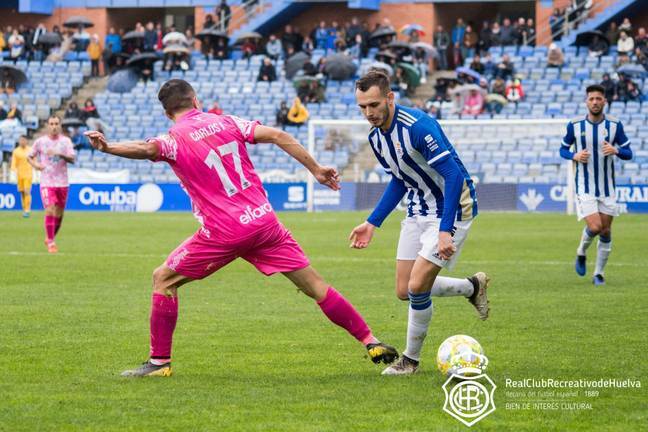 Monteagudo condena al Recreativo y se condena a sí mismo (0-1)