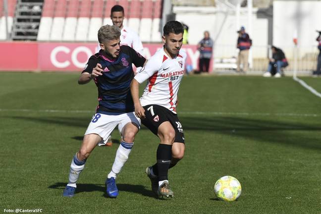 El Recreativo libera un diablo (1-3)