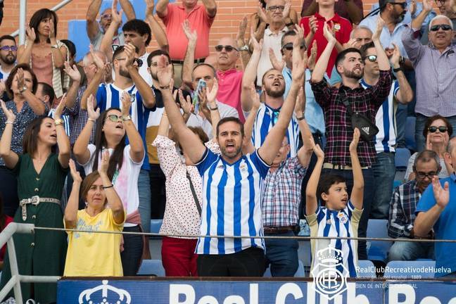 El Recreativo ya tiene cerrados a 1.100 fichajes para la grada