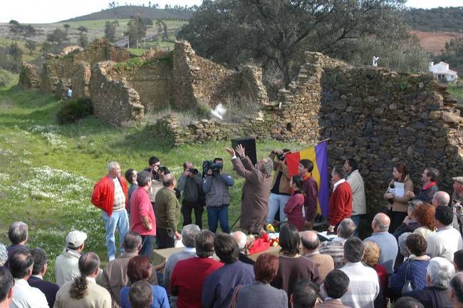 Reclaman señalizar y proteger varios Lugares de Memoria de Huelva