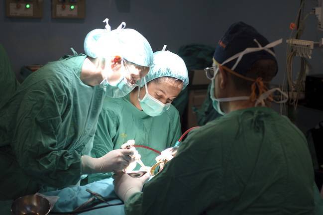 El Servicio Andaluz de Salud realiza 602 contratos de larga duración en Huelva