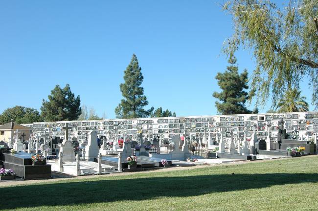 El Covid-19 obliga a adelantar visitas a cementerios y evitar aglomeraciones el Día de los Difuntos 1 El Covid-19 obliga a adelantar visitas a cementerios y evitar aglomeraciones el Día de los Difuntos