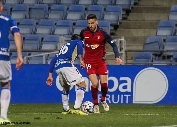 Gil Manzano rompe el sueño del Recreativo (2-3)
