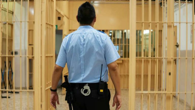 El Estado paga la multa de un preso agresor que se declaró insolvente