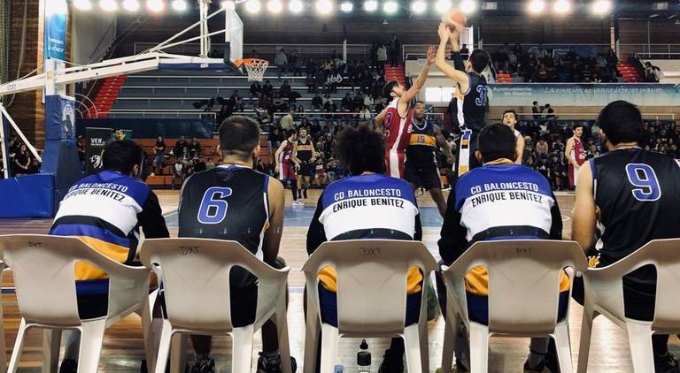 Nuevo plazo para conocer si el Enrique Benítez sube a la LEB Plata