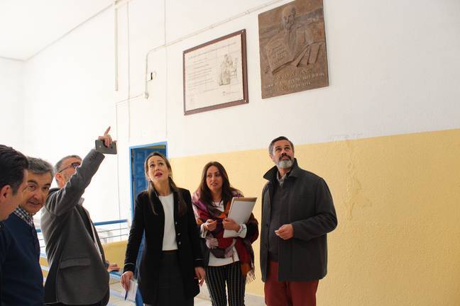 La delegada del Gobierno afirma que “ahora sí es una realidad la reforma del IES La Rábida”