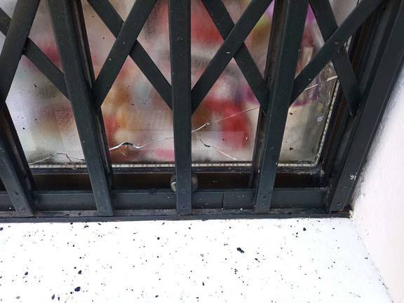 Revientan los cristales del recién inaugurado spa para bebés en Huelva