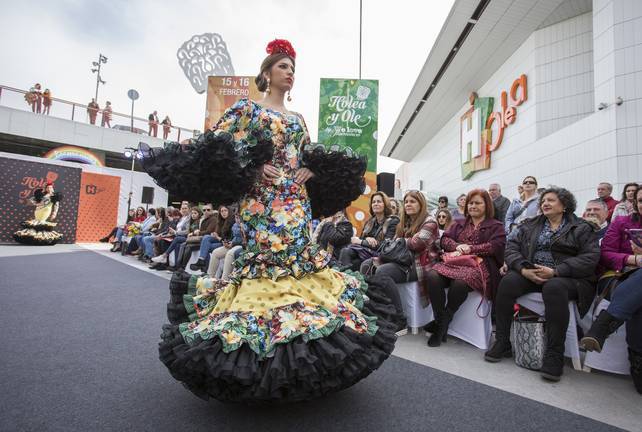 La pasarela ‘Holea y Olé’ congregará a 14 diseñadores profesionales de la moda flamenca