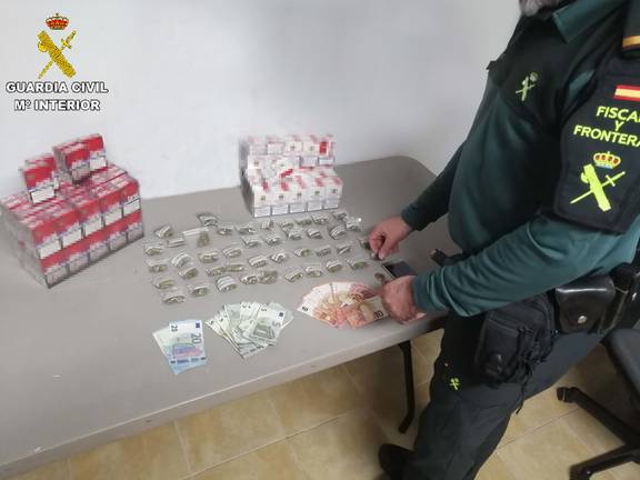 Detenido en Palos vendiendo marihuana en una zona muy concurrida