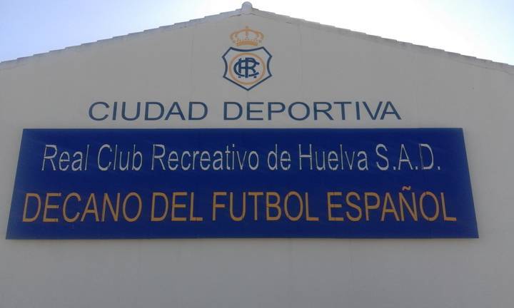 La Escuela del Recreativo cancela su temporada por los rebrotes de coronavirus