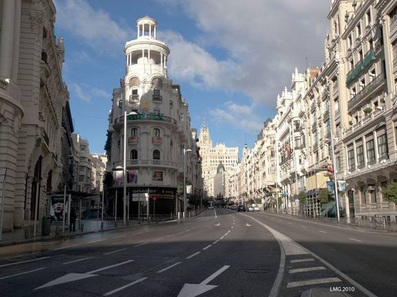 Calles llenas y vacías