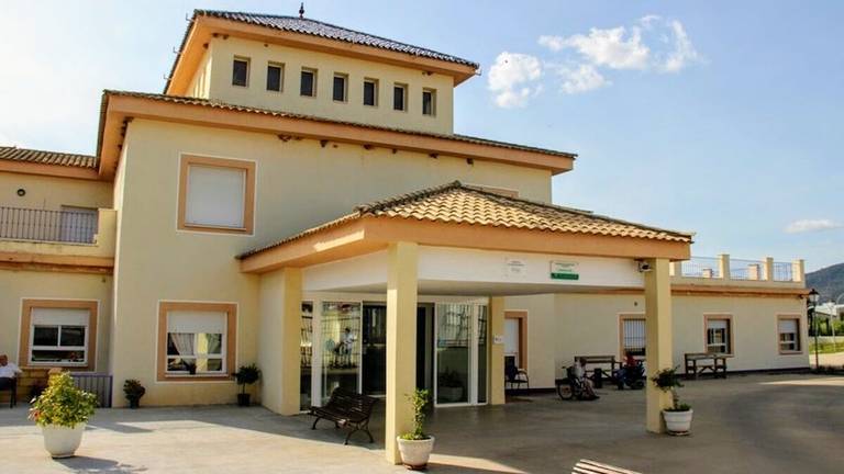 Nerva reclama la ayuda de la UME tras un positivo en la residencia de ancianos