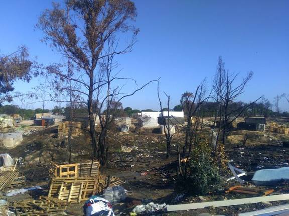Una treintena de entidades sociales solicitan ayudas para las víctimas del incendio de Palos