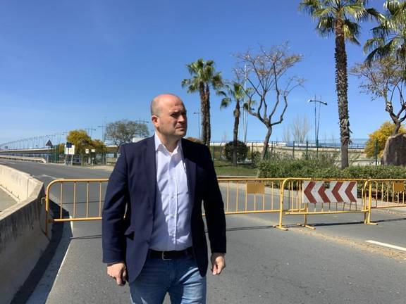 Cs aplaude las obras del carril reversible en el puente del Odiel