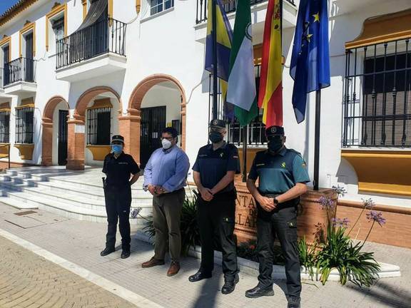 Huelva de luto por las víctimas mortales del coronavirus 13 Huelva de luto por las víctimas mortales del coronavirus