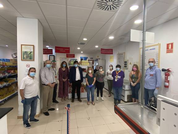 El Ayuntamiento de Huelva inyecta 250.000 euros al economato social Resurgir 2 El Ayuntamiento de Huelva inyecta 250.000 euros al economato social Resurgir