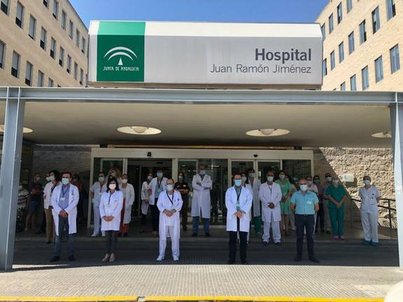 Huelva de luto por las víctimas mortales del coronavirus 6 Huelva de luto por las víctimas mortales del coronavirus