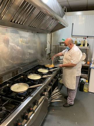 Así se han adaptado los bares y restaurantes de Huelva a la fase 1 1 Así se han adaptado los bares y restaurantes de Huelva a la fase 1