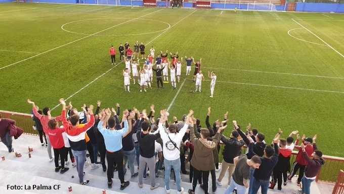 La Palma se asegura el talento de Carlitos