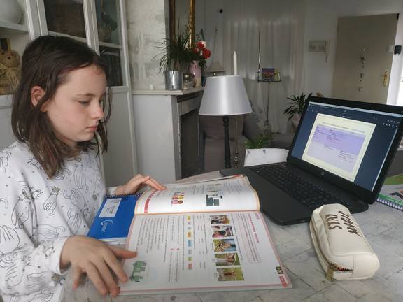 Un padre del colegio 'Las Gaviotas' de Lepe crea su propia plataforma de enseñanza online 1 Un padre del colegio 'Las Gaviotas' de Lepe crea su propia plataforma de enseñanza online