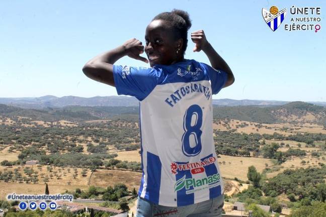 Fatou Kanteh se hace fuerte en el castillo del Sporting de Huelva