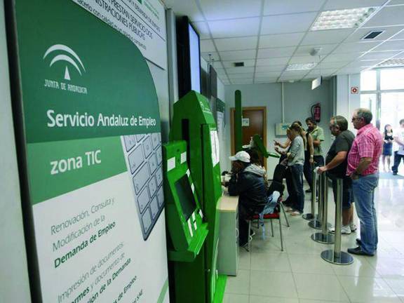 Denuncian la falta de medidas de seguridad ante el Covid-19 en las oficinas de empleo