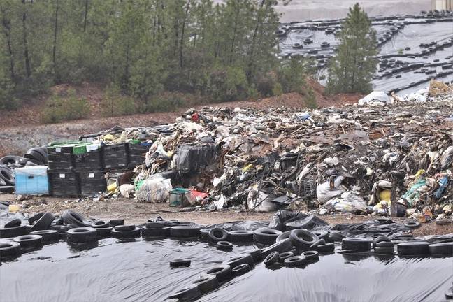 Batería de alegaciones de Ecologistas contra la ampliación del vertedero de Nerva